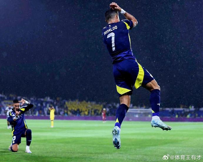 星空体育官网-柏林联队击败对手，豪取胜利