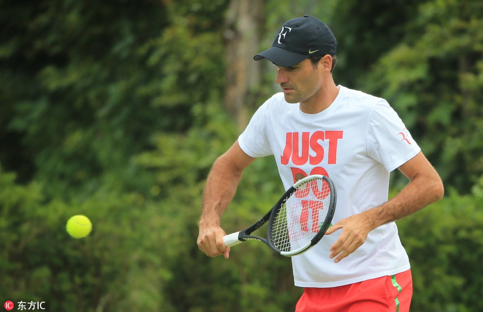 斯图加特士气高涨,备战关键战役 斯图加特士气高涨,备战关键战役