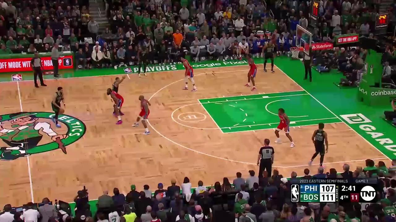 星空体育官网入口-凯尔特人逆转76人，取得胜利