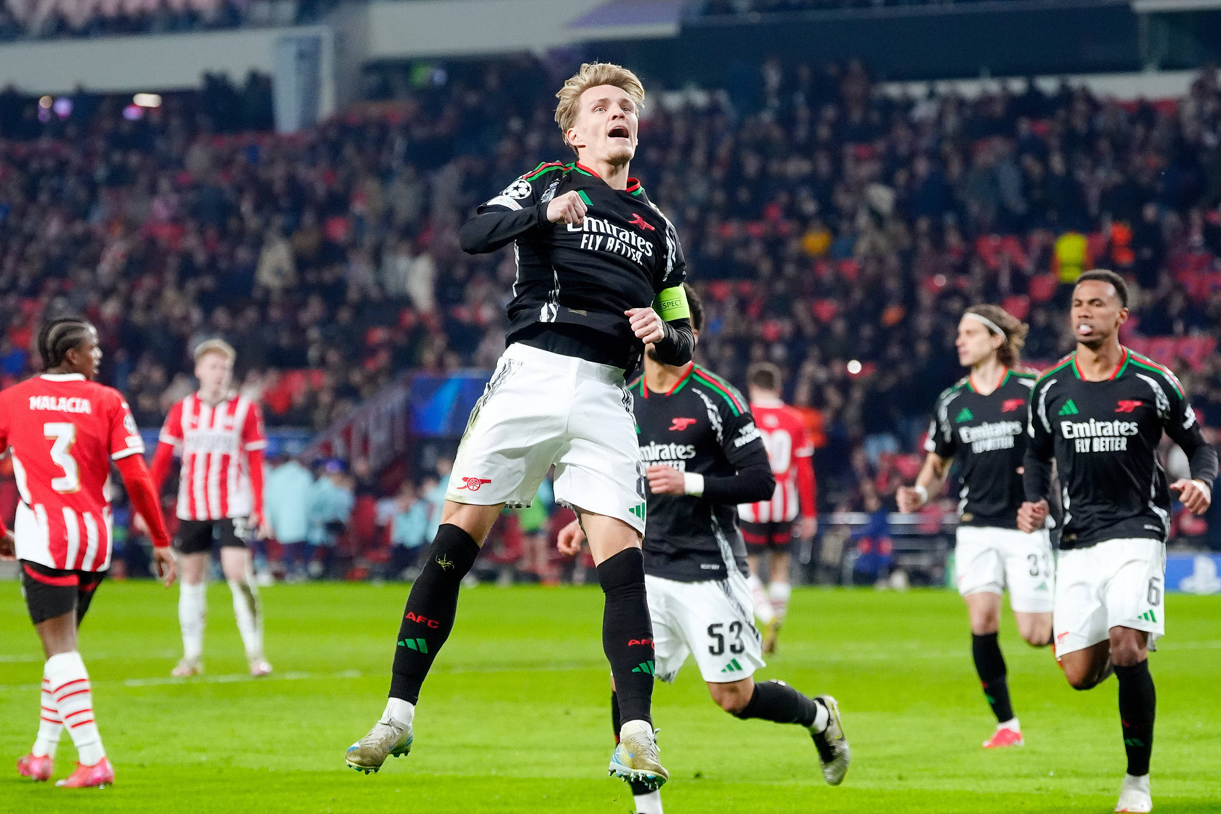 强队备战欧预赛,备战训练井然有序 强队备战欧预赛,备战训练井然有序