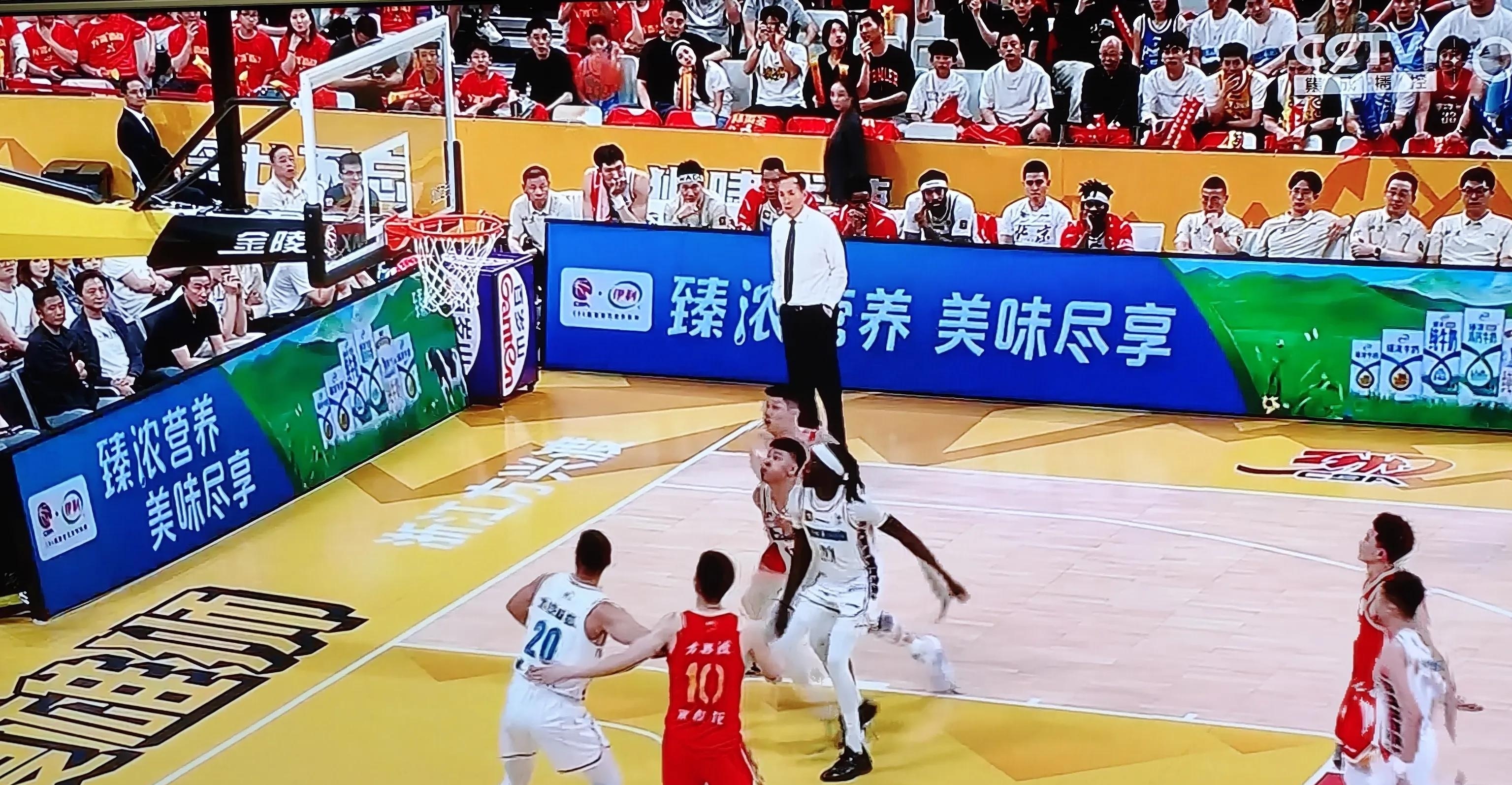 浙江男篮战胜对手晋级下一轮 浙江男篮战胜对手晋级下一轮