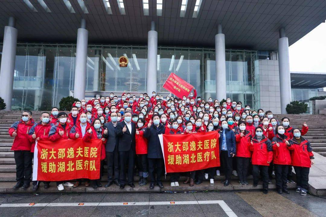 签约新外援助力冲冠,团队逐渐融合 签约新外援助力冲冠,团队逐渐融合