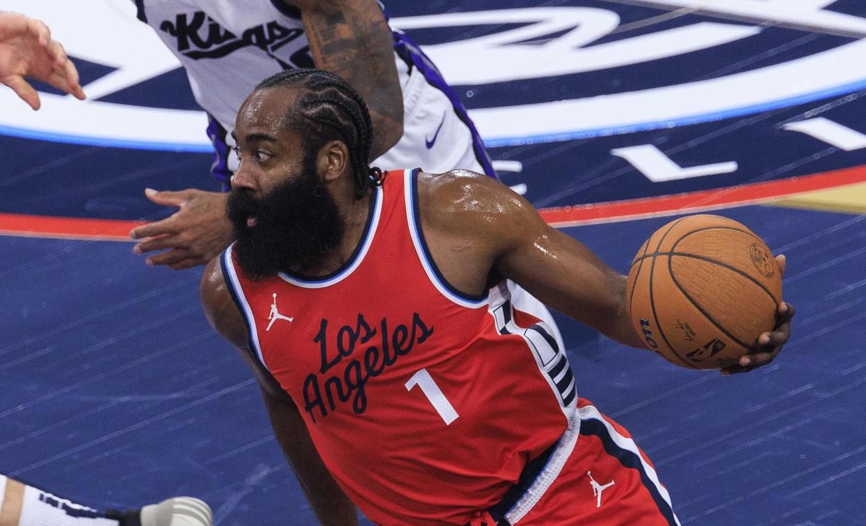 爵士击败步行者,哈登贡献30+分 爵士击败步行者,哈登贡献30+分