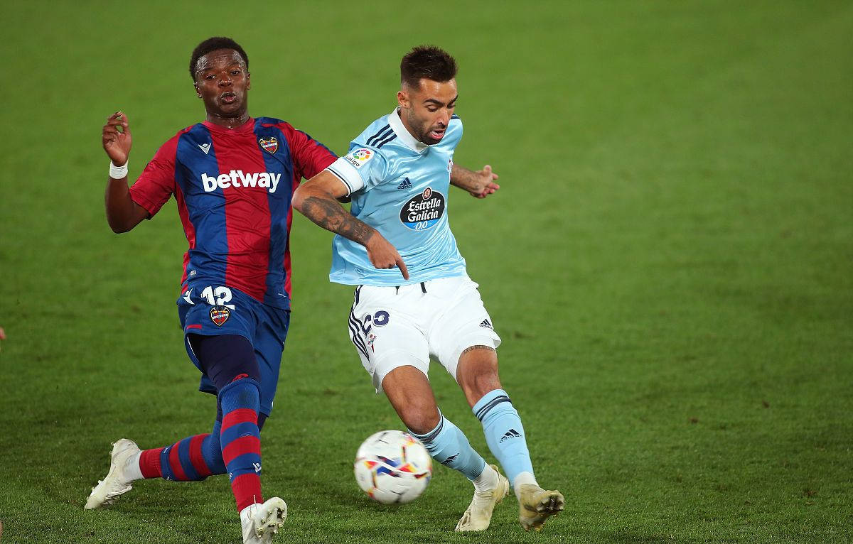 卡迪斯客场逆袭成功,取得胜利 卡迪斯客场逆袭成功,取得胜利