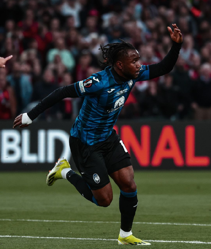 亚特兰大继续领跑,目标赢得冠军 亚特兰大继续领跑,目标赢得冠军